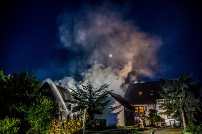 Nuertingen: Brand eines leerstehenden Hauses und mehreren Schuppen
